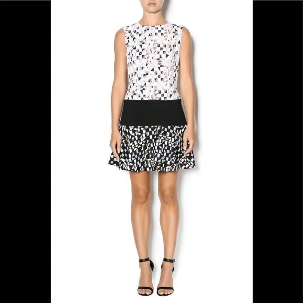 BCBGMAXAZRIA Lillian Mini Dress Sleeveless Multicolored Size 2 - Picture 4 of 15